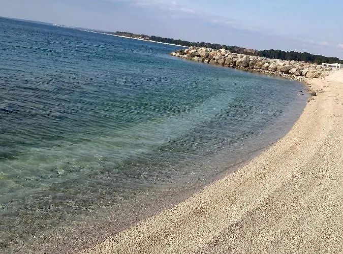 Cozy Varos Apartment